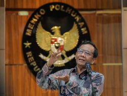 Mundur Jadi Menko Polhukam, Haris Pertama: Mahfud Pemimpin Teladan yang Mampu Kendalikan Syahwat Kekuasaan
