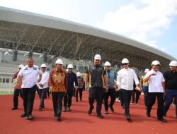 Menpora Dito Tinjau Pembangunan Fasilitas Venue Cabor Atletik