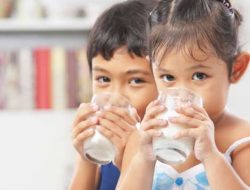 Pemkab Sumedang Canangkan Gerakan Revolusi Putih, Anak-Anak Akan Konsumsi Susu Gratis