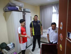 Pastikan Persiapan Menuju Olimpiade 2024, Menpora Dito Kunjungi Tim Bulutangkis Pelatnas PBSI Cipayung