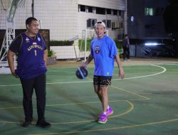 Menpora Dito dan Denny Sumargo Adul Skill Basket