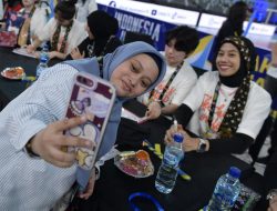 Penantian Rebecca Untuk Melihat Langsung Idolanya Red Sparks dan Megawati Hagestri Akhirnya Tercapai