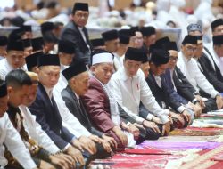 Presiden Joko Widodo Melaksanakan Shalat Idul Fitri 1445 H di Masjid Istiqlal