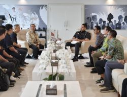 Menpora Dito Terima Audiensi PB FOBI di Kemenpora