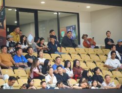 Menpora Dito Ariotedjo Saksikan Laga Kompetisi Indonesian Basketball League