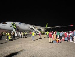 Kemenhub Catat Ketepatan Waktu Penerbangan Haji Fase Pertama sebesar 86,99 Persen