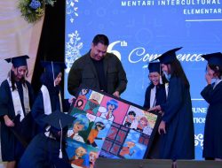 Menpora Sampaikan Pesan Pesan Inspiratif ke Murid SD Mentari Intercultural School Bintaro