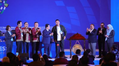 Menpora Dito Minta ke PSSI Terus Tingkatkan dan Fokus Pembinaan Kompetisi Sepak Bola Usia Dini
