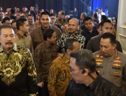 Menpora Dito Hadiri Malam Puncak Hoegeng Awards 2024
