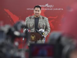 Presiden dan Menpora Diskusikan Pemanfaatan Fasilitas Olahraga dan Liga 3-4