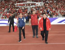 Menpora Dito dan Presiden Jokowi Saksi Serunya Laga Timnas Indonesia vs Australia yang Berakhir 0-0