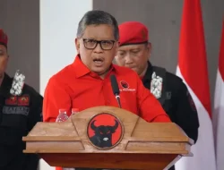 PDIP Tegas, Jokowi dan Keluarga Masuk Daftar Pemecatan 17 Desember