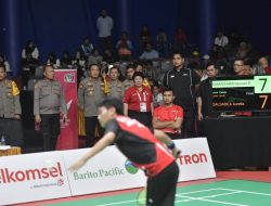 Menpora Dito Tinjau Final Tunggal Putri PON XXI, Soroti Potensi Atlet Bulu Tangkis Muda