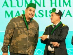 Menpora Dito Terima Penghargaan Senior HMI di Dies Natalis ke-78