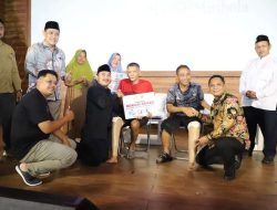 Baznas dan Pemkab Bekasi Salurkan Bantuan Melalui Lima Program Unggulan