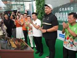 Menpora Resmikan Graha Padel Club: Fasilitas Olahraga Modern di Surabaya