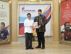 Menpora Dito Terima LHP Kemenpora Tahun Anggaran 2023 dan 2024 dari BPK RI