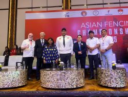 Menpora Dito Ariotedjo Hadir dan Kalungkan Medali pada Hari Terakhir Kejuaraan Anggar Asia 2025 Bali