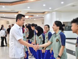 Lepas Timnas Putri ke AFC Women’s Futsal Asian Cup 2025, Wamenpora Taufik: Selamat Berjuang!